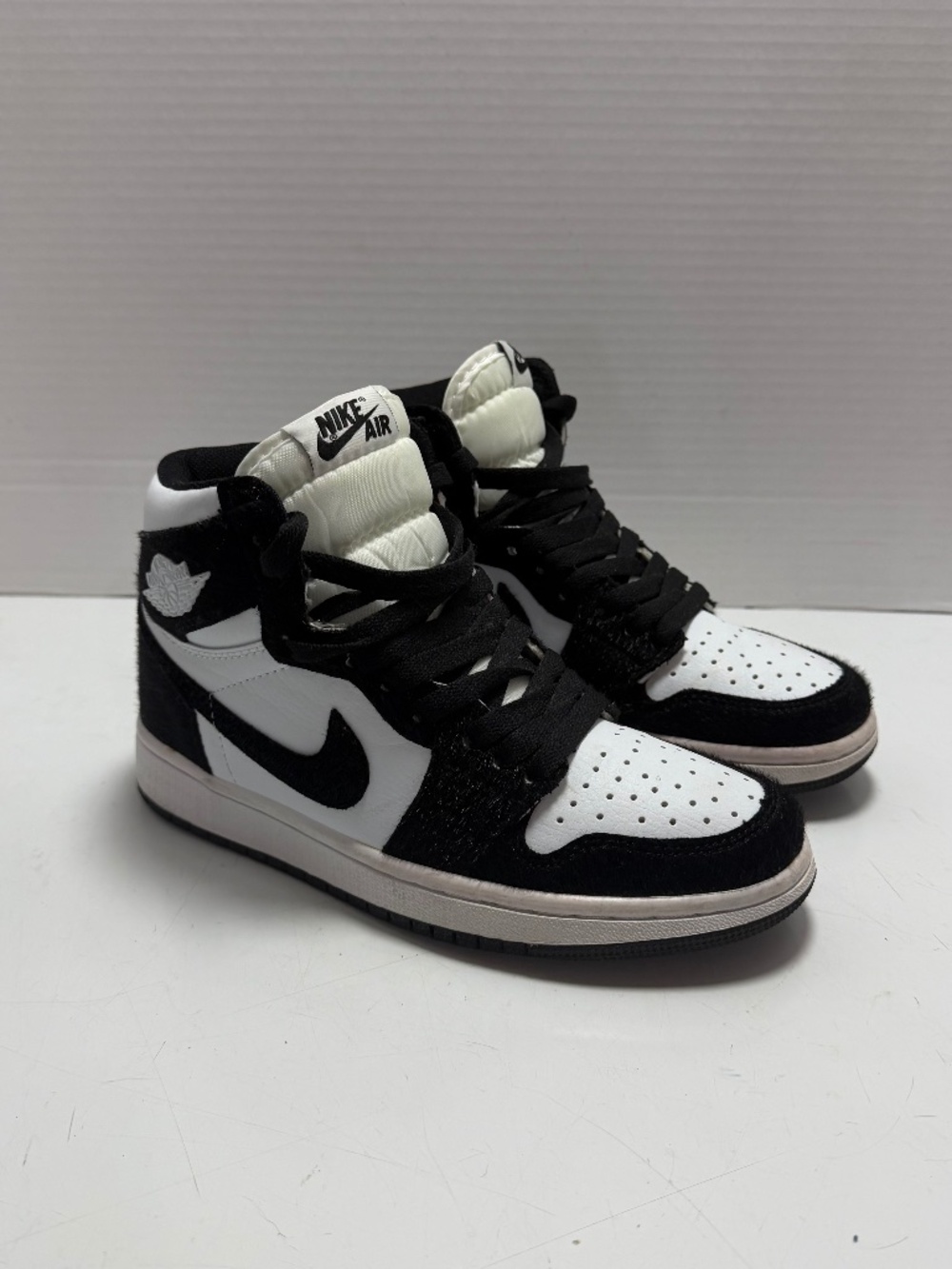 Nike Air Jordan 1 Retro High OG Twist Women’s Size 5.5 Black White Pony Hair